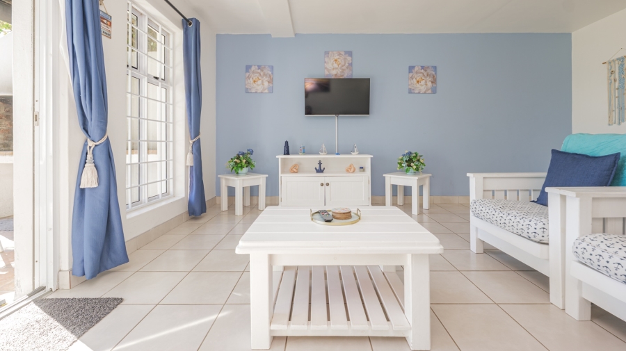 3 Bedroom Property for Sale in Struisbaai Western Cape